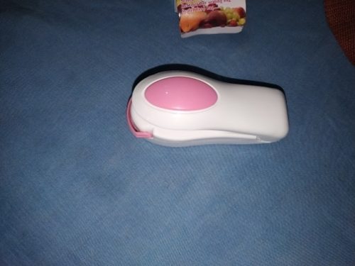 Mini Portable Food Clip Heat Sealing Machine photo review